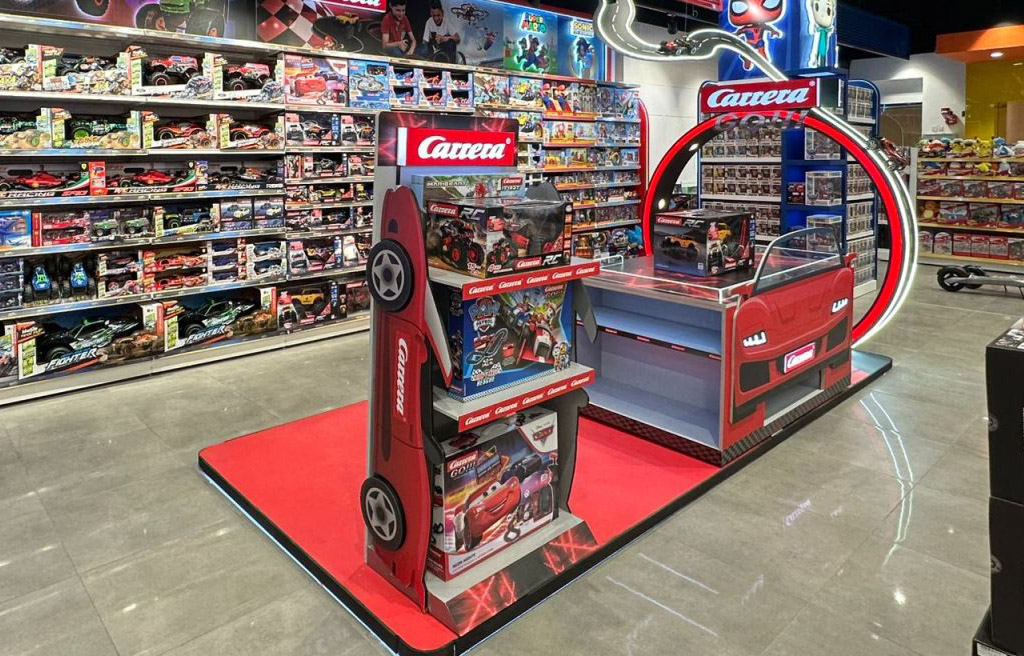 Carrera Slot Car Setup